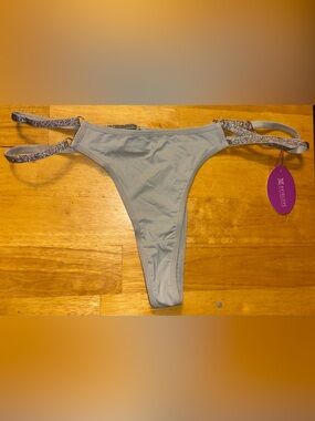 AvidLove Glitter Thongs